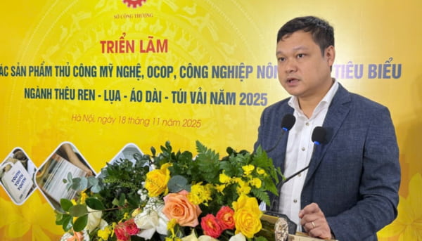 Ngành thêu ren, lụa, áo dài, túi vải trình làng sản phẩm